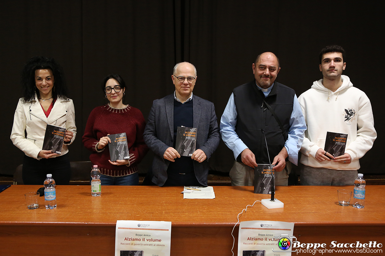 VBS_5905 - Presentazione libro 'Alziamo il volume' di Beppe Amico.jpg